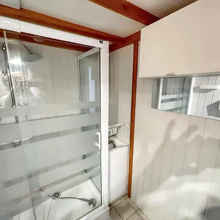 Holiday home Maison Cosy A La Londe-les-maures, Proche
