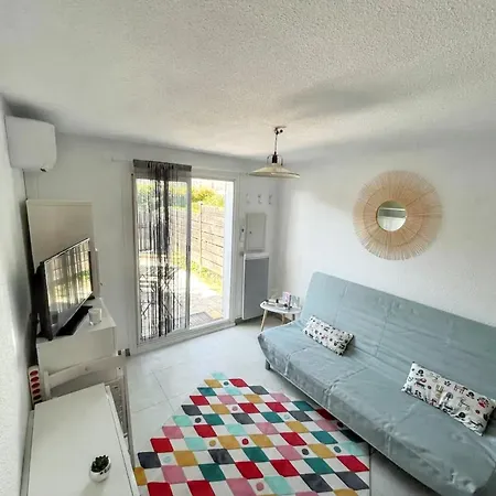Maison Cosy A La Londe-les-maures, Proche Holiday home *